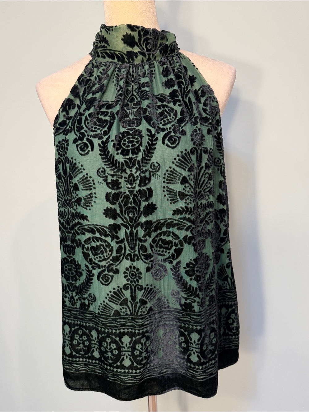 Max Studio Green Velvet Burnout Halter Top Size S